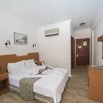 Belcehan 3*